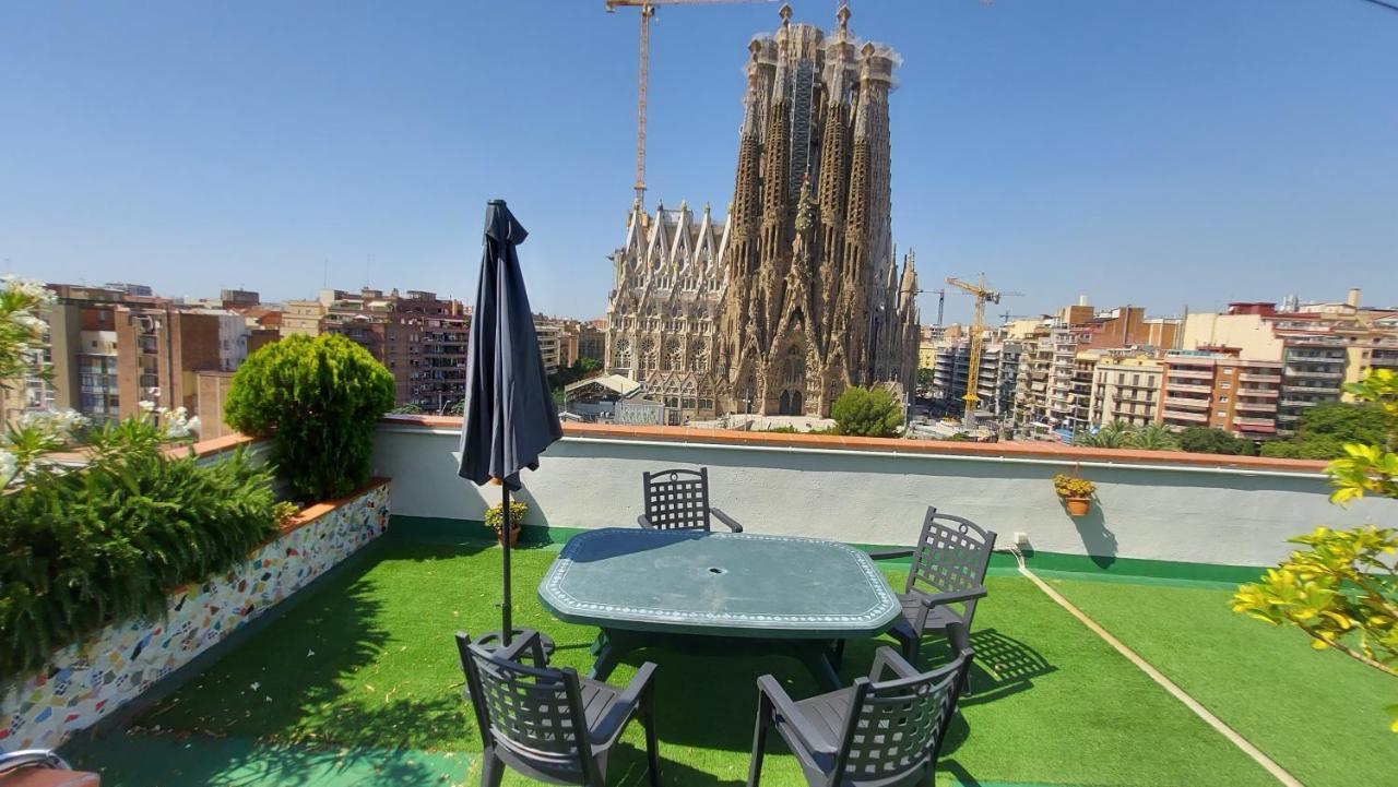 Absolute Sagrada Familia Apartment Barcelona Exterior foto