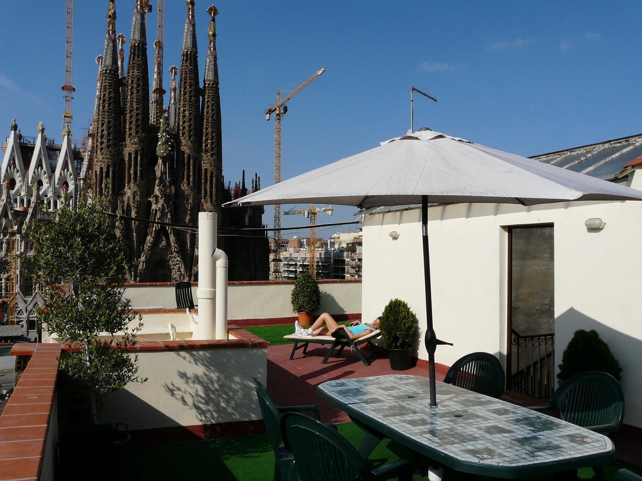 Absolute Sagrada Familia Apartment Barcelona Exterior foto
